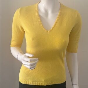 United Colors Of Benetton Euro Vibes Sunny Yellow V-Neck Short Sleeve Sweater